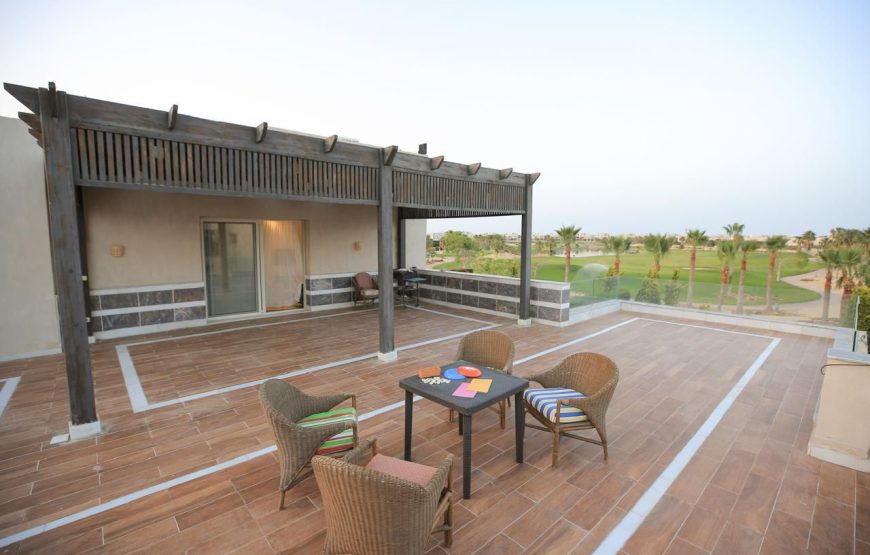 Chalet at Hacienda Bay-First Row Golf 2