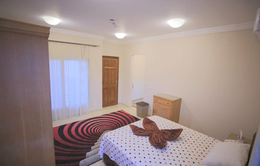 Chalet at Hacienda Bay-First Row Golf 2