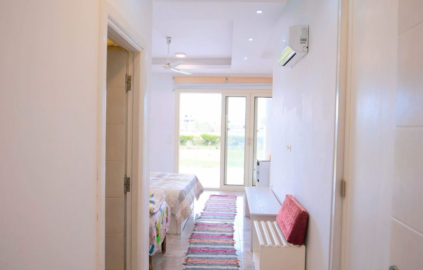 Chalet Hacienda Bay-First Row golf-Ground floor